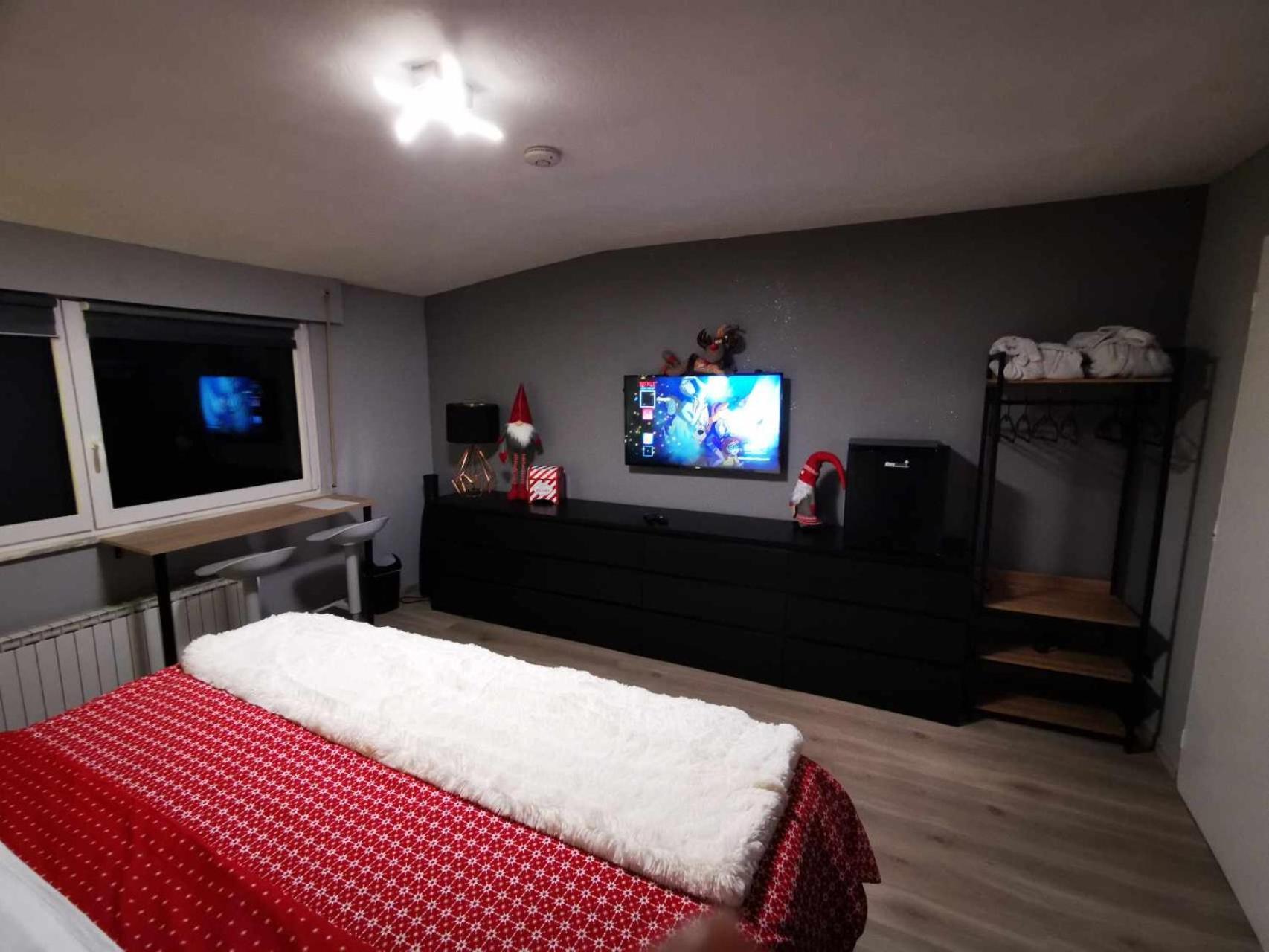 Lanonweye Hotel Вем Екстериор снимка