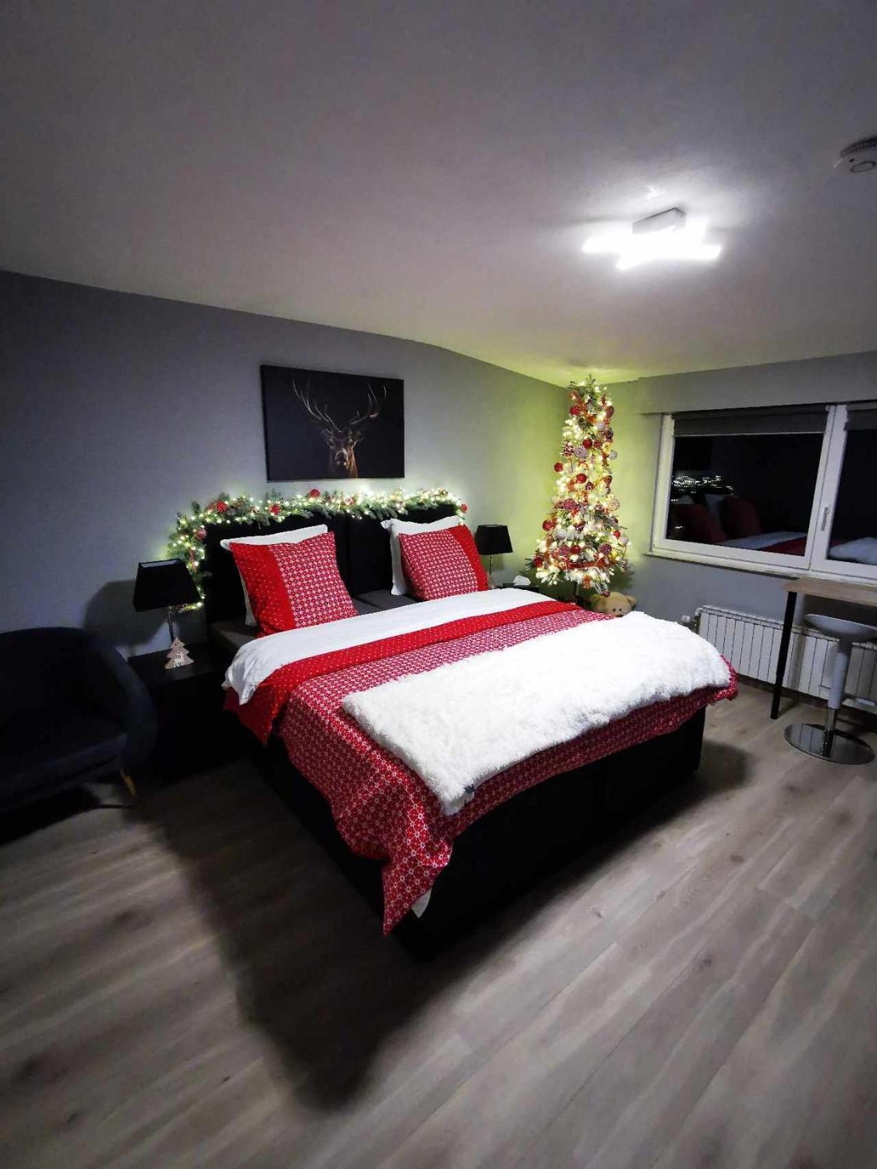 Lanonweye Hotel Вем Екстериор снимка