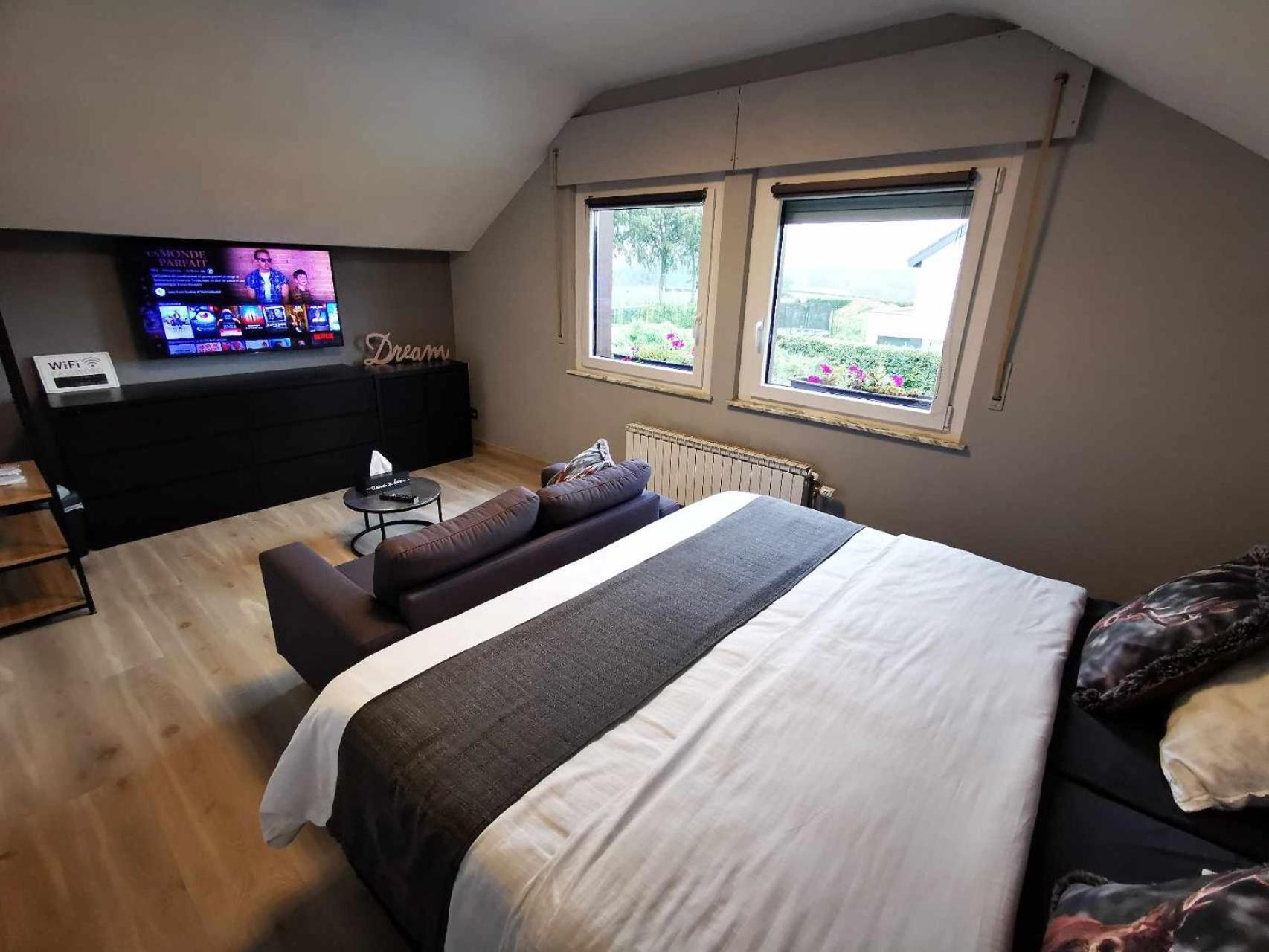 Lanonweye Hotel Вем Екстериор снимка
