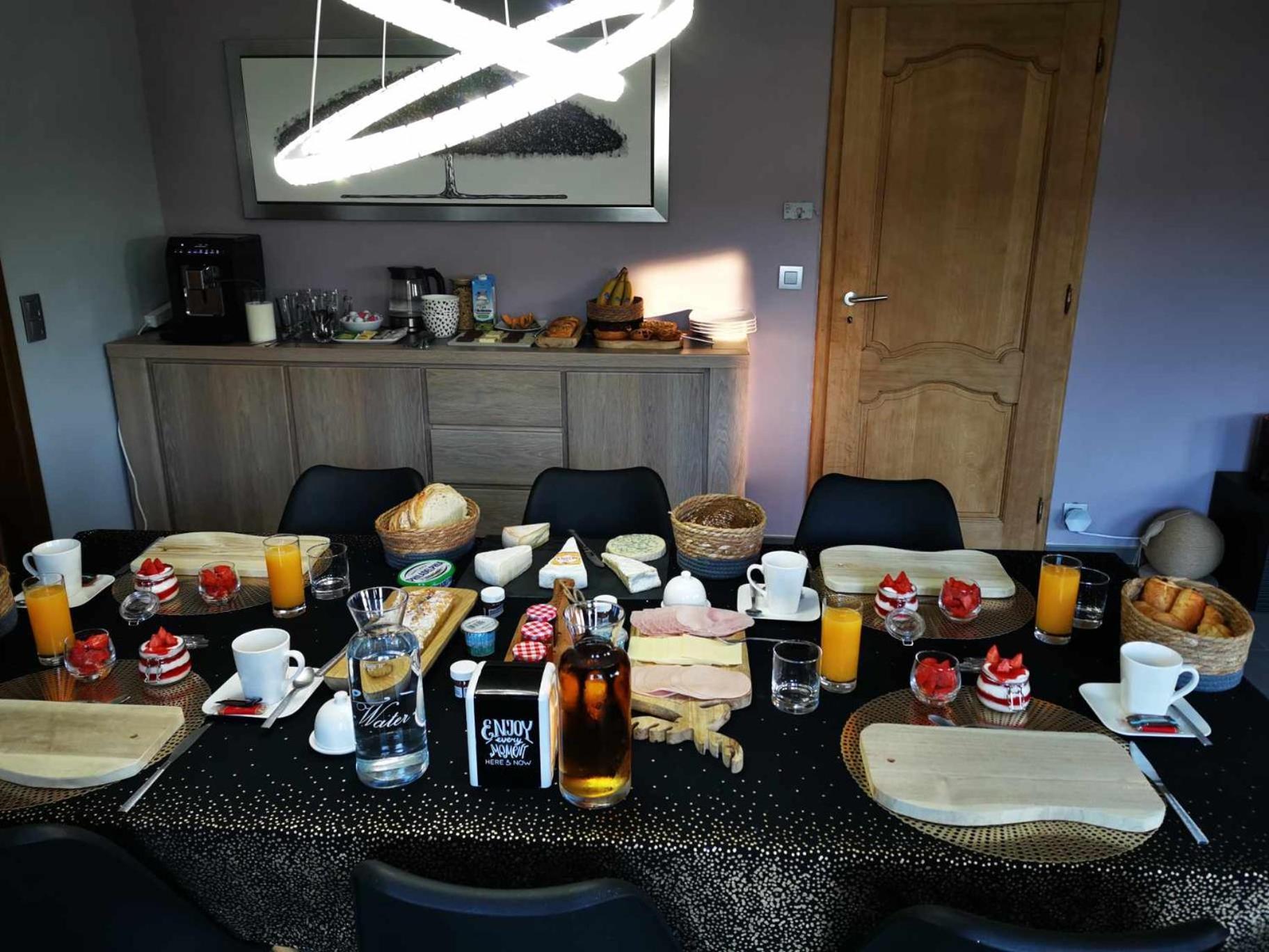 Lanonweye Hotel Вем Екстериор снимка